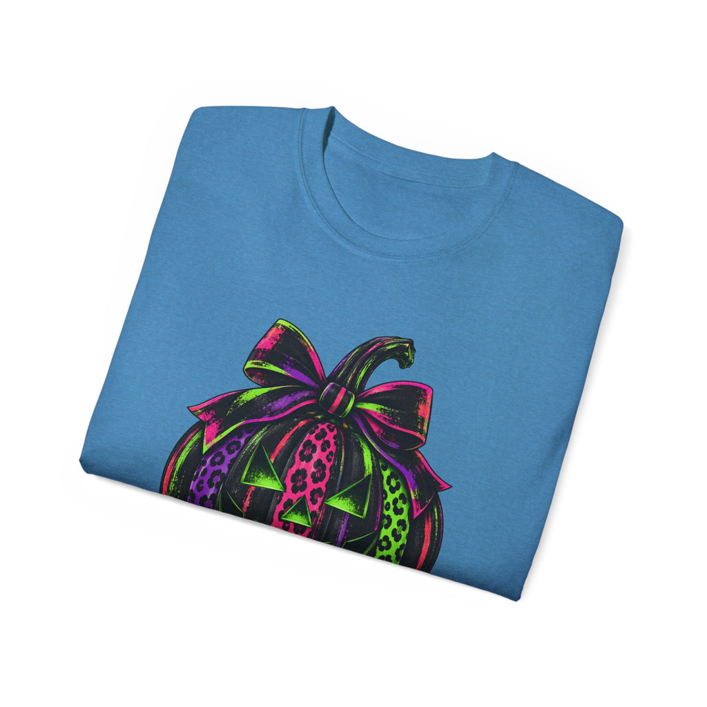 Neon Leopard Print Pumpkin T-Shirt — Halloween Pink & Green Jack-O'-Lantern Tee